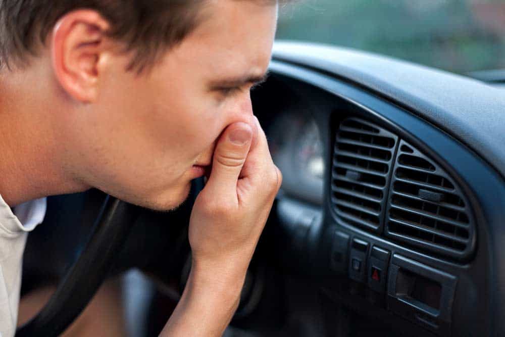 Du betrachtest gerade Klimaanlage riecht – Was tun?